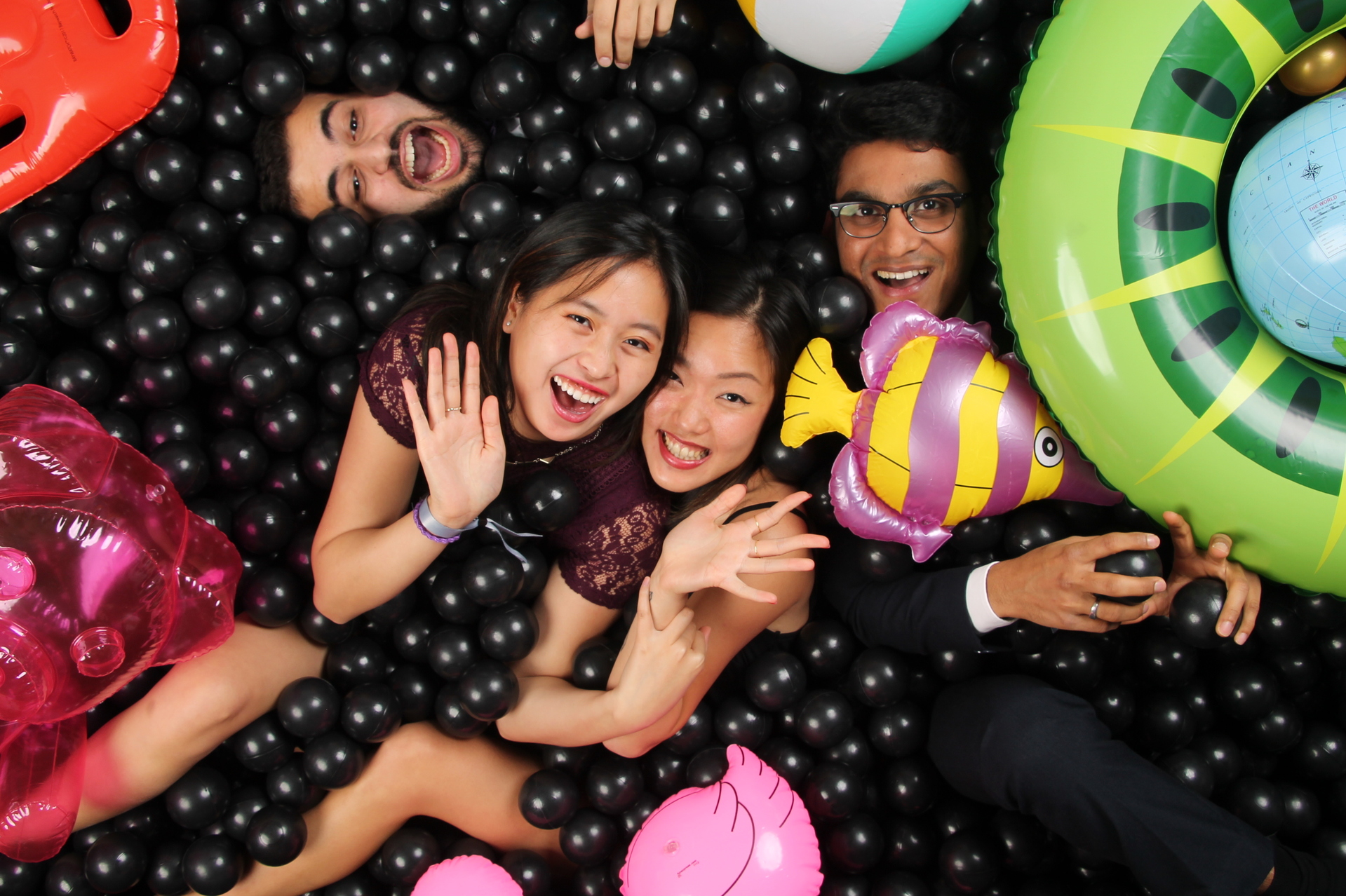 Group ball pit photo